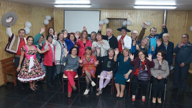 Escritores y poetas locales se reunieron en Valdivia