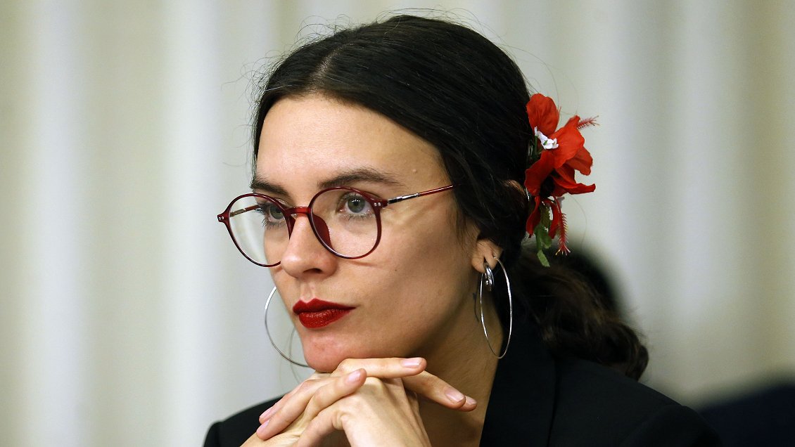 Medio que calumnió a Camila Vallejo: Hacemos un periodismo cristiano