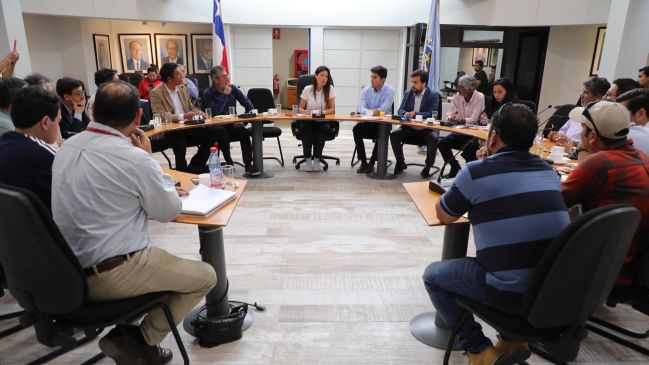 Antofagasta: Académico expuso modelo de flujo para determinar fuente contaminante en borde costero