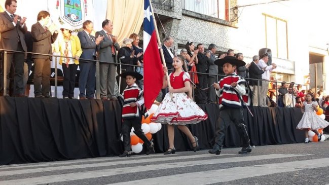 Lanco: Anuncian millonaria inversión local durante el desfile aniversario de la comuna