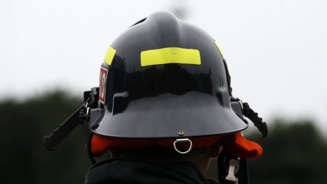 Incendio afecta a una vivienda de Quilicura