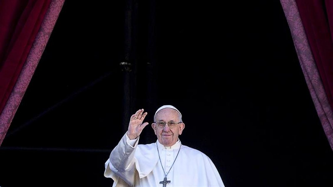 Renunciaron los portavoces del papa Francisco