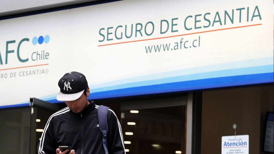 Desempleo en período septiembre-noviembre llegó a 6,8 por ciento