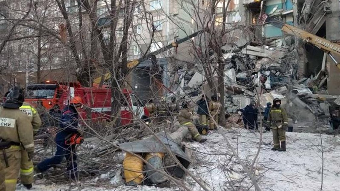 Rusia: Explosión de un edificio provocó la muerte de cuatro personas y dejó 68 desaparecidos