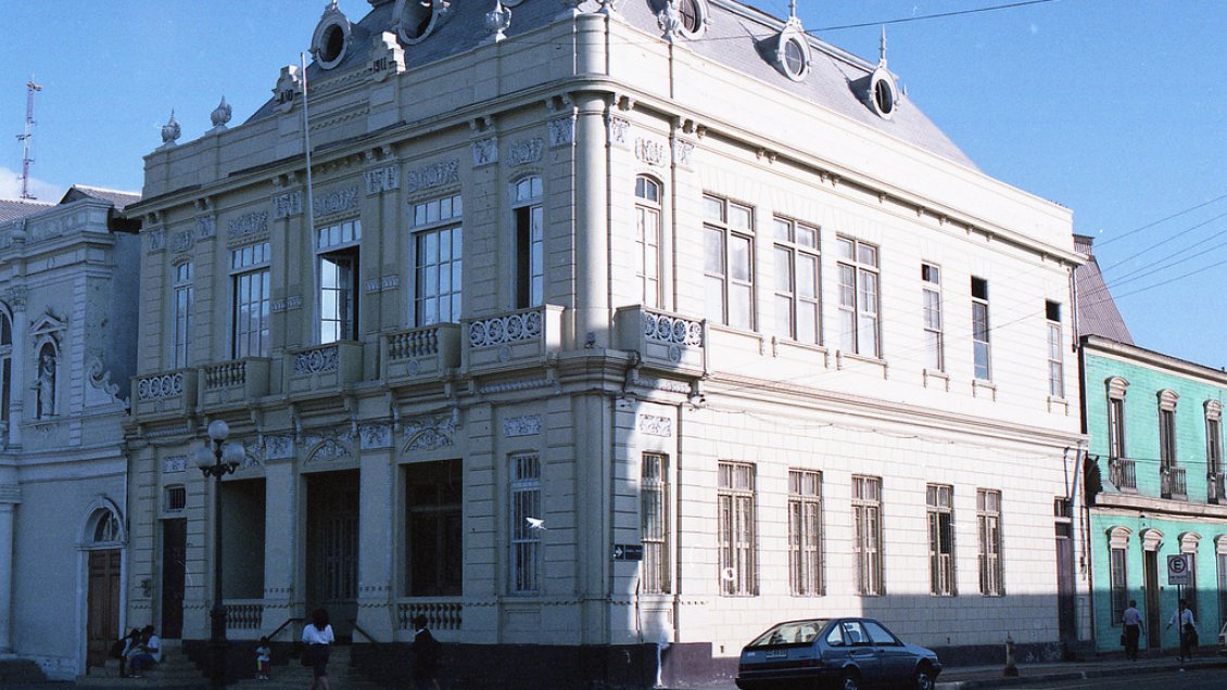 Contraloría aprobó compra de emblemático edificio La Protectora de Iquique