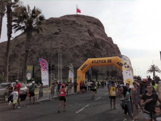   Tradicional corrida San Silvestre despidió el 2018 en Arica 