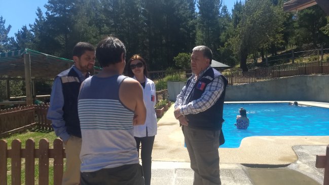 Ñuble: Autoridad sanitaria prohibió el funcionamiento de una piscina en Ninhue