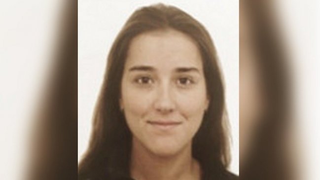 Gobierno mantiene en su cargo a hija de amigo de Piñera pero le baja el sueldo