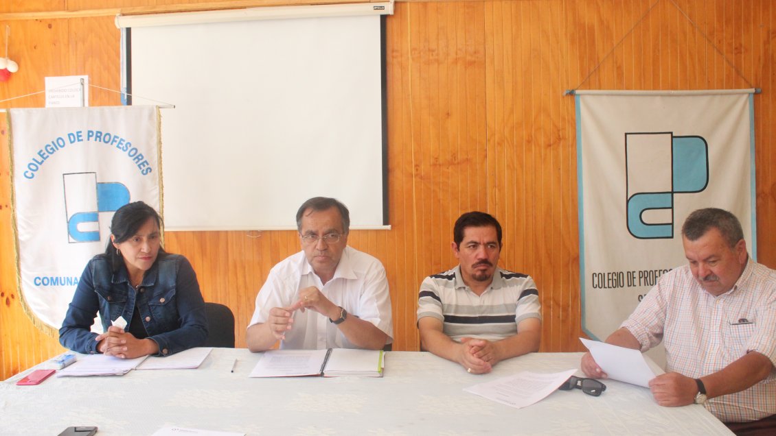 Colegio de Profesores acusó despedidos injustificados en Rancagua