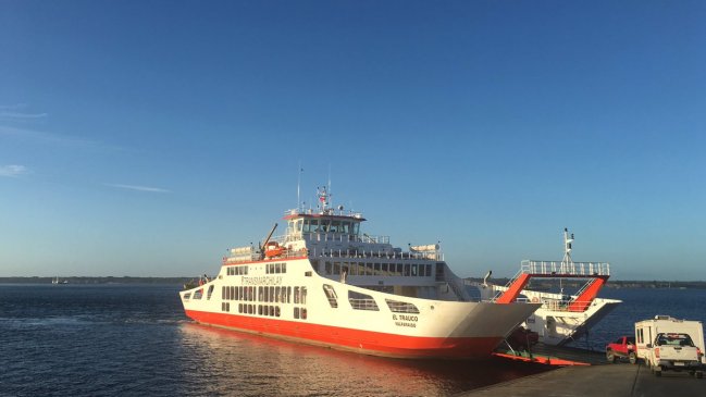 Critican alza de valores en transbordo en el Canal de Chacao