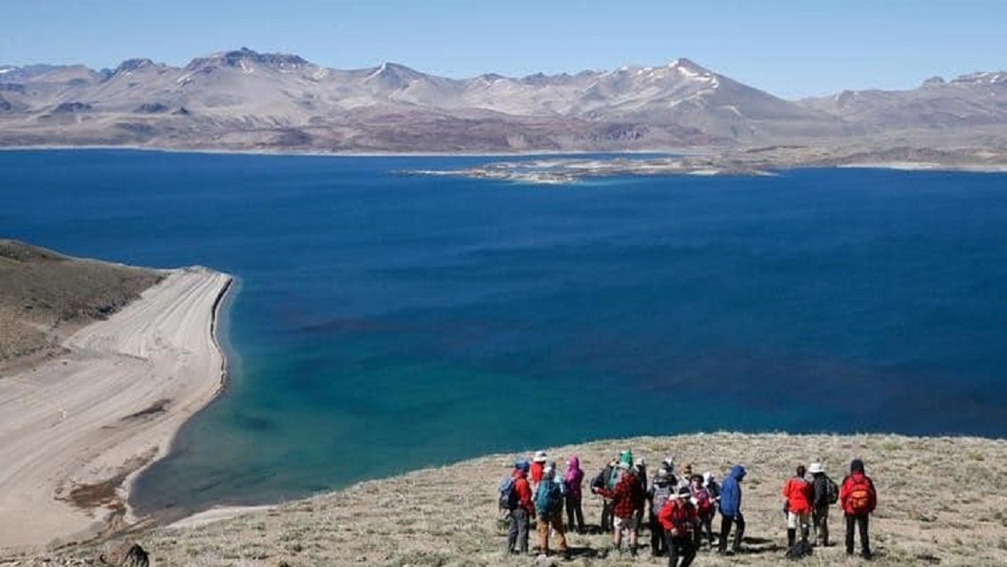 Hombre falleció de un infarto mientras practicaba pesca deportiva en Laguna del Maule