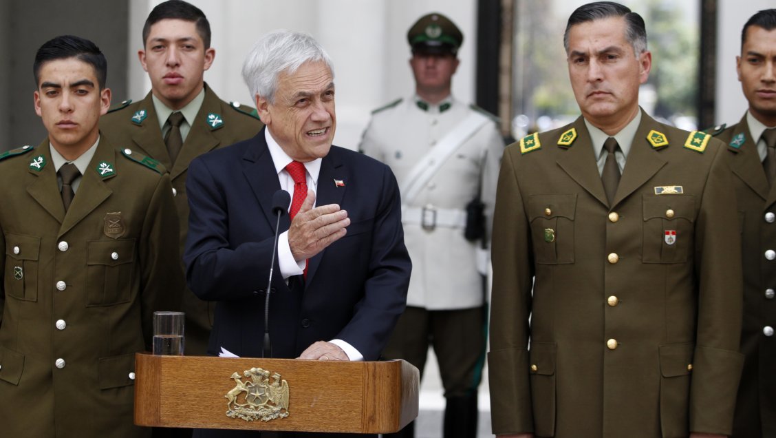 Presidente Piñera insistió en necesidad de modernizar a Carabineros