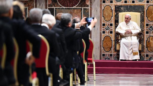 El papa se mostró preocupado por tendencias populistas y nacionalistas