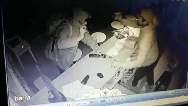 Porvenir: Jóvenes robaron dinero y cervezas desde 