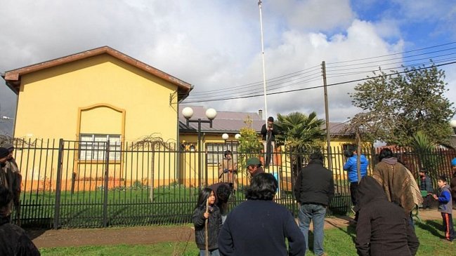 Carabineros desalojó Municipalidad de Ercilla tras 12 días de toma