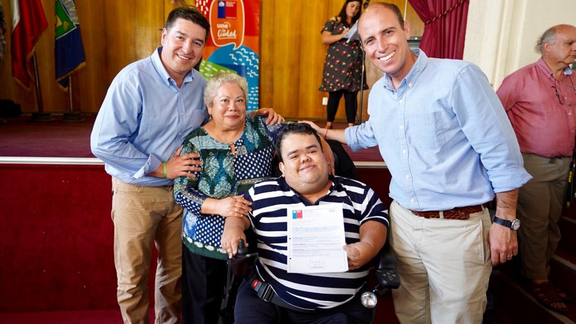 Ñuble: 117 familias de Quillón recibieron subsidios habitacionales tras 15 años de espera