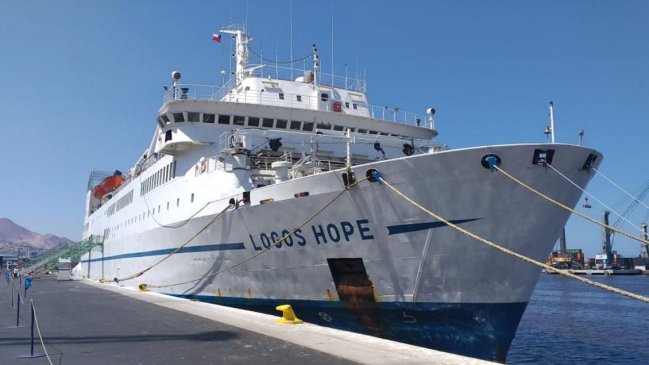 La librería flotante más grande del mundo abrió sus puertas en Antofagasta