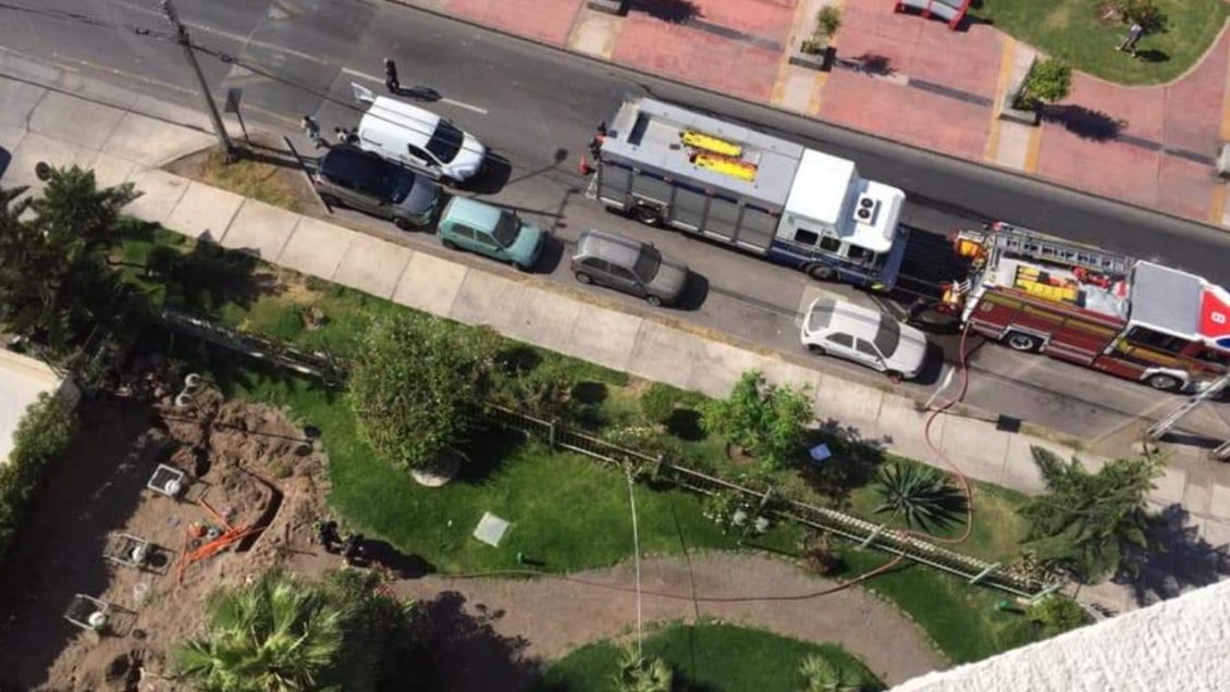Bomberos evacuó condominio por emanación de gas en Antofagasta