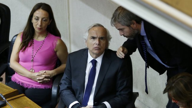 Gobierno da señal de normalidad y confirma agenda pública del ministro Chadwick