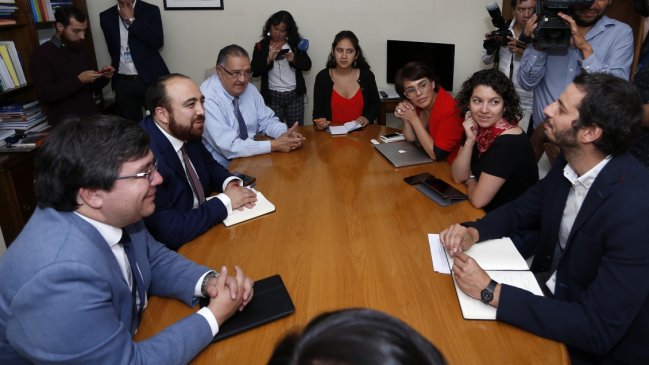 El primer acercamiento entre la DC y dirigentes del Frente Amplio