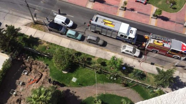 Bomberos evacuó condominio por emanación de gas en Antofagasta