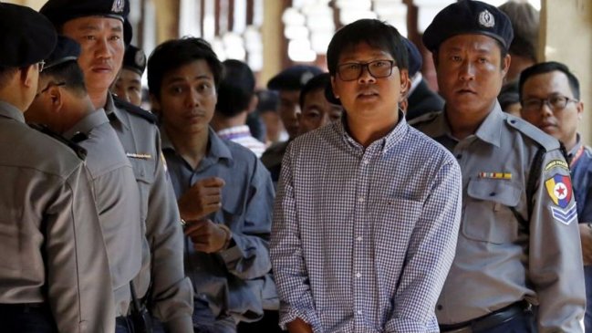  Rechazan apelación de periodistas birmanos presos por investigar matanza  