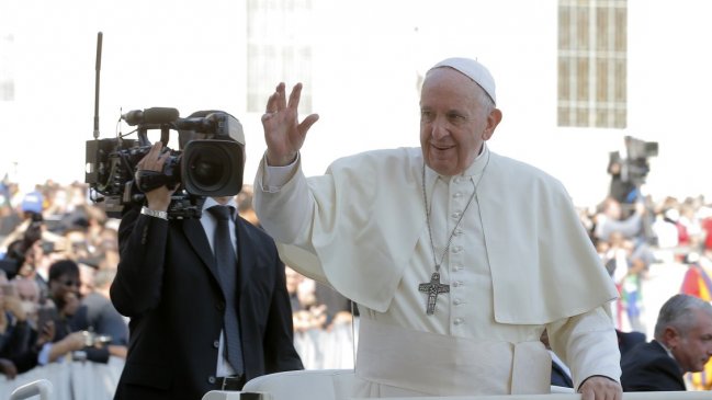 Obispos chilenos llegan a Roma este fin de semana para reunión con el papa