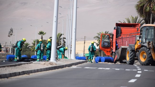 Gobierno Regional de Arica iniciará una investigación tras derrame de ácido nítrico en la costanera