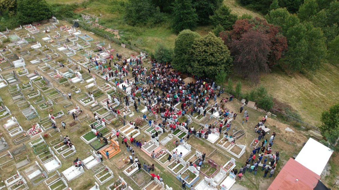 Se realizan los funerales de los fallecidos en el accidente de Máfil