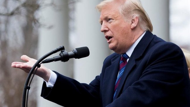 FBI investigó si Trump trabajaba 