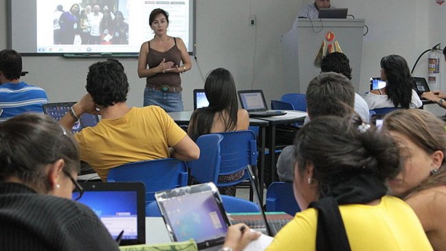 Seis universidades tendrán que cerrar sus carreras de pedagogía