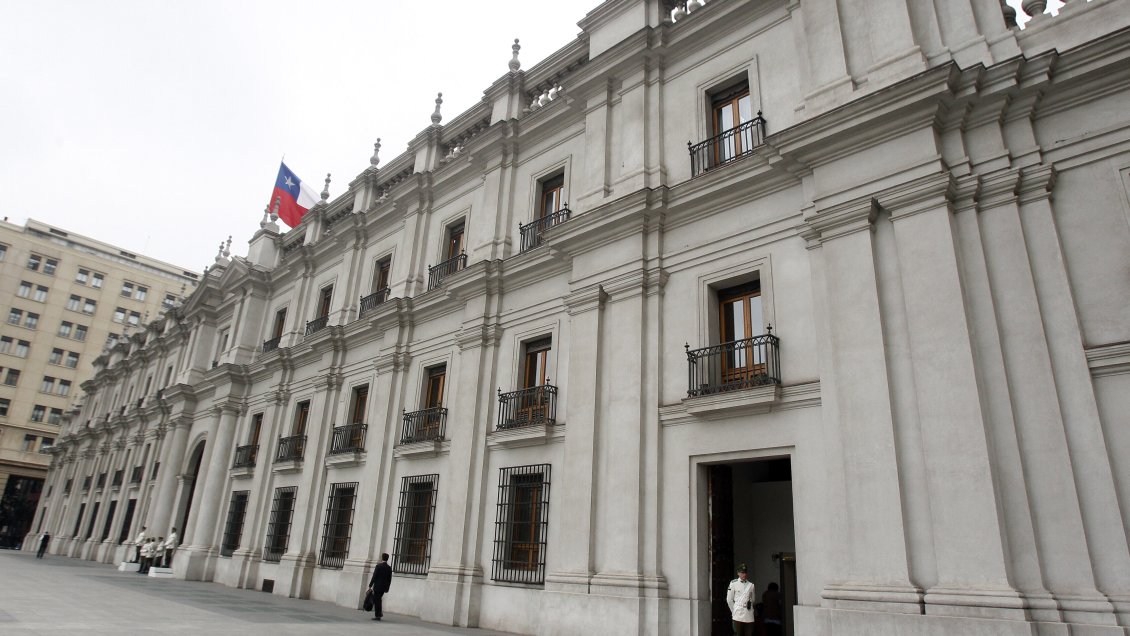 Cadem presidencial: Beatriz Sánchez y José Antonio Kast lideran las preferencias