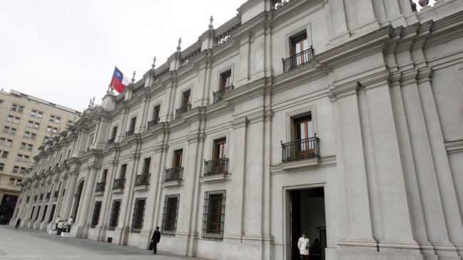 Cadem presidencial: Beatriz Sánchez y José Antonio Kast lideran las preferencias