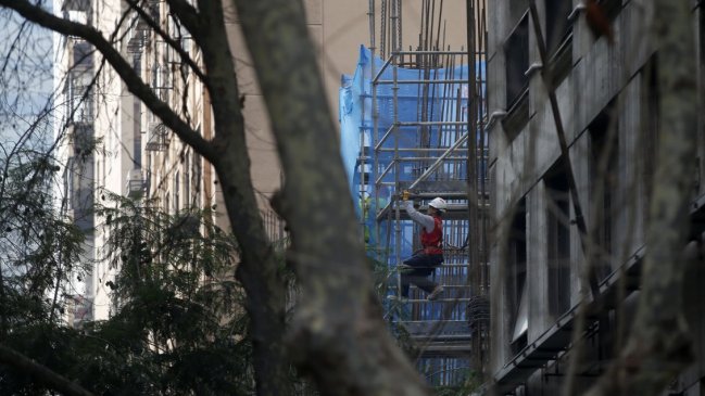 Contraloría invalidó la construcción de 49 proyectos inmobiliarios en Estación Central