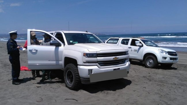 Quintero: Armada ha cursado 35 multas por ingresar con vehículos a las playas