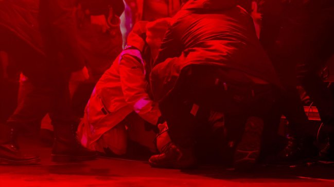 Alcalde polaco en estado crítico tras ser apuñalado en acto benéfico