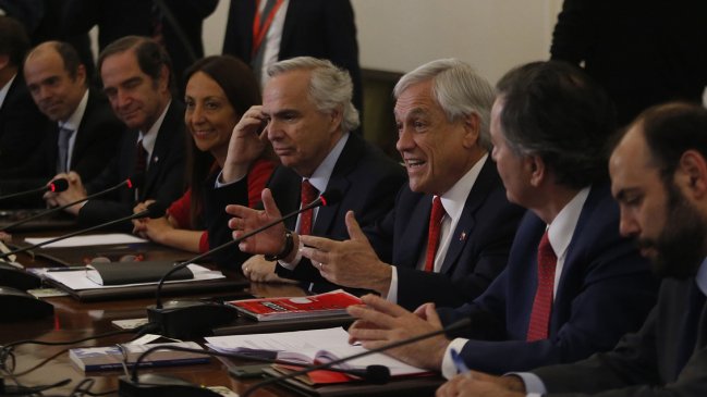 Gobierno prevé enviar este año proyectos para modificar y reducir ministerios