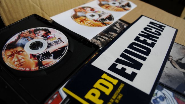 Detuvieron a mujer que vendía música pirata en la Región del Ñuble