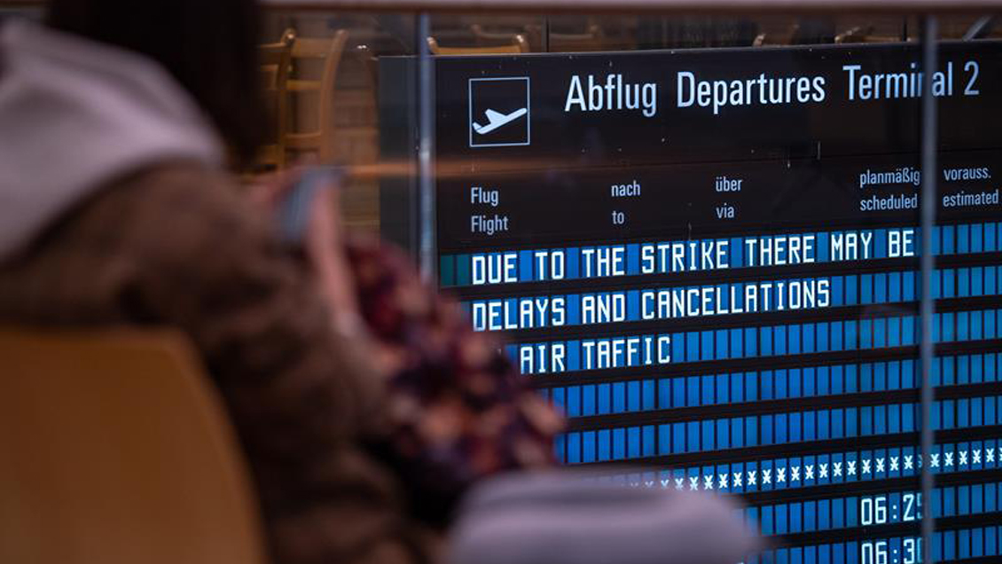 Cientos de vuelos cancelados y retrasados en Alemania por la huelga en aeropuertos