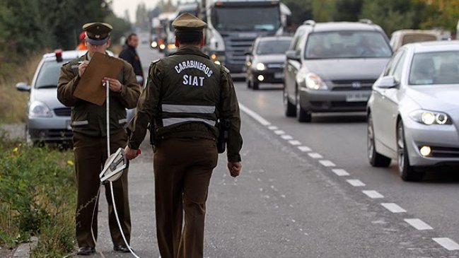 Siete personas lesionadas dejó volcamiento de microbús en Angol