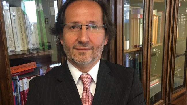 Ministro Álvaro Mesa realizó nuevas entrevistas por casos de violaciones a los DD.HH en Los Ríos