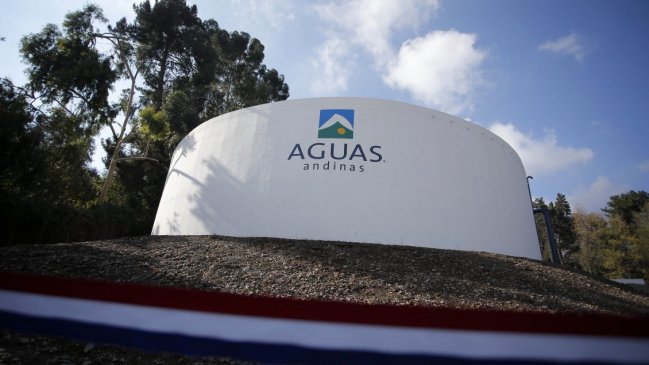 Aguas Andinas presentó denuncia contra quienes resulten responsables de contaminación