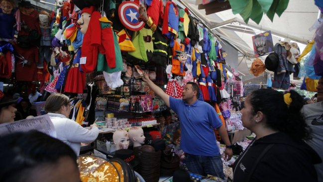 Cae desempleo en el Gran Santiago: 7,4% en diciembre