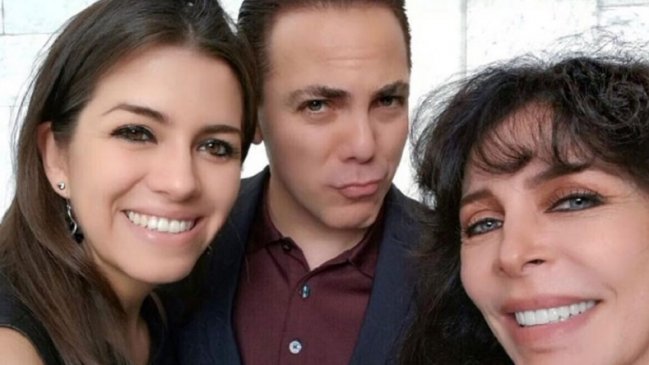 Ex suegro de Cristián Castro acusó al cantante de no dar ni un peso tras el divorcio