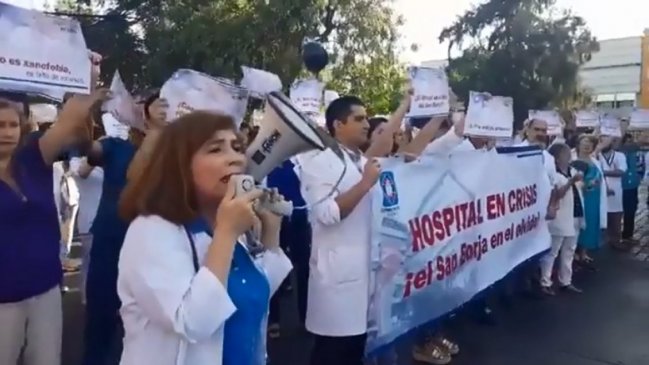 Trabajadores movilizados: El Hospital San Borja va en caída libre