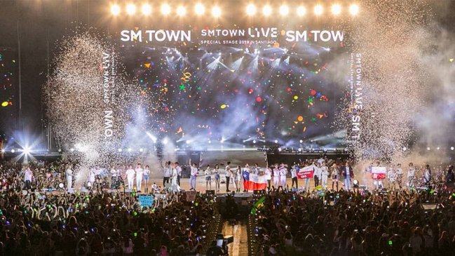 Fanáticos lanzan duras críticas contra productora que organizó festival de K-Pop