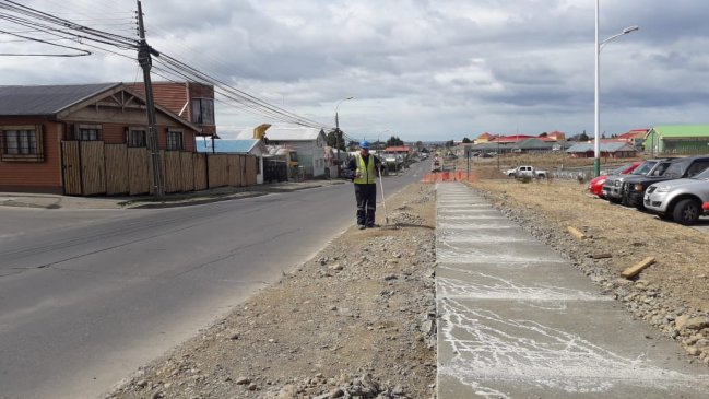Punta Arenas: Proyecto municipal intervendrá 100 kilómetros de veredas en mal estado