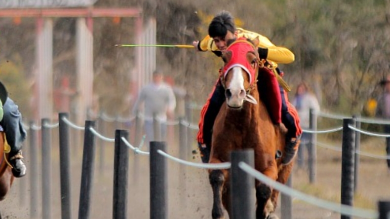 Niño murió degollado en carrera a la chilena en Yumbel
