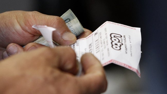 Ganador de loto perdió millonario premio: No alcanzó a cobrarlo en el plazo