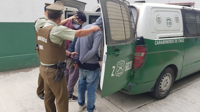 Detienen a dos jóvenes tras robos a viviendas en La Unión